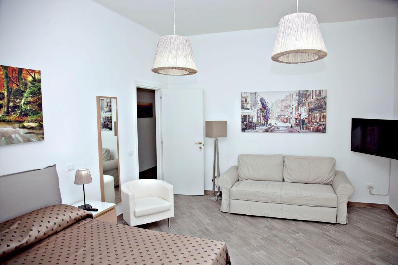 Suite with Terrace,891651067:JPEG